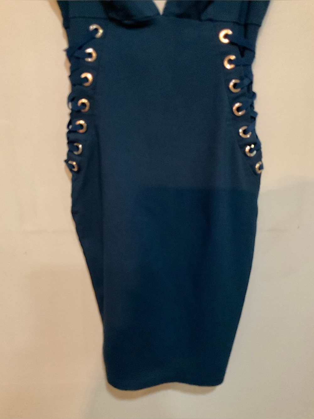 Iris Corset Style Bodycon Dress - Picture 5 of 9